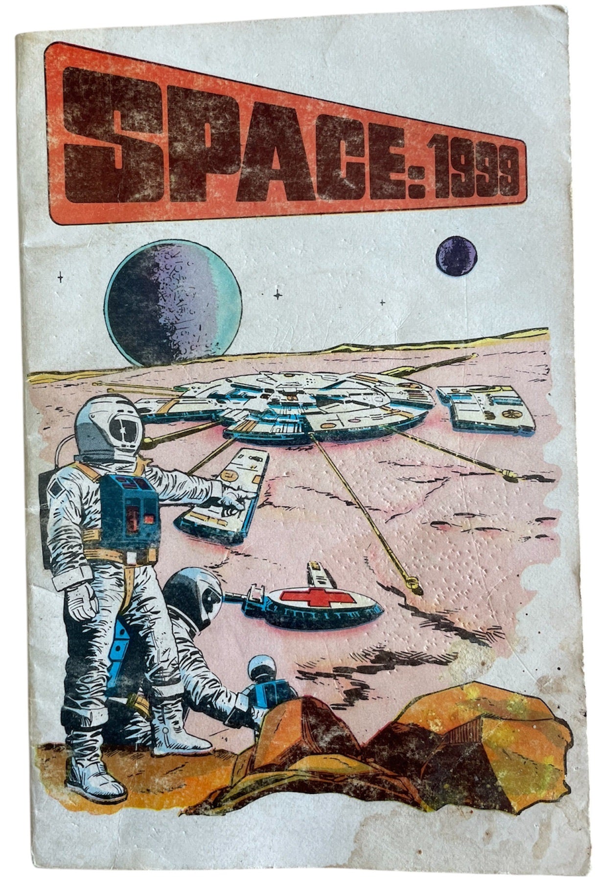 Vintage 1976 Gerry Andersons Space 1999 Charlton Press Xerox Book Club Edition Illustrated Paperback - Based On The TV Series - Very Good Condition, Very Rare Item