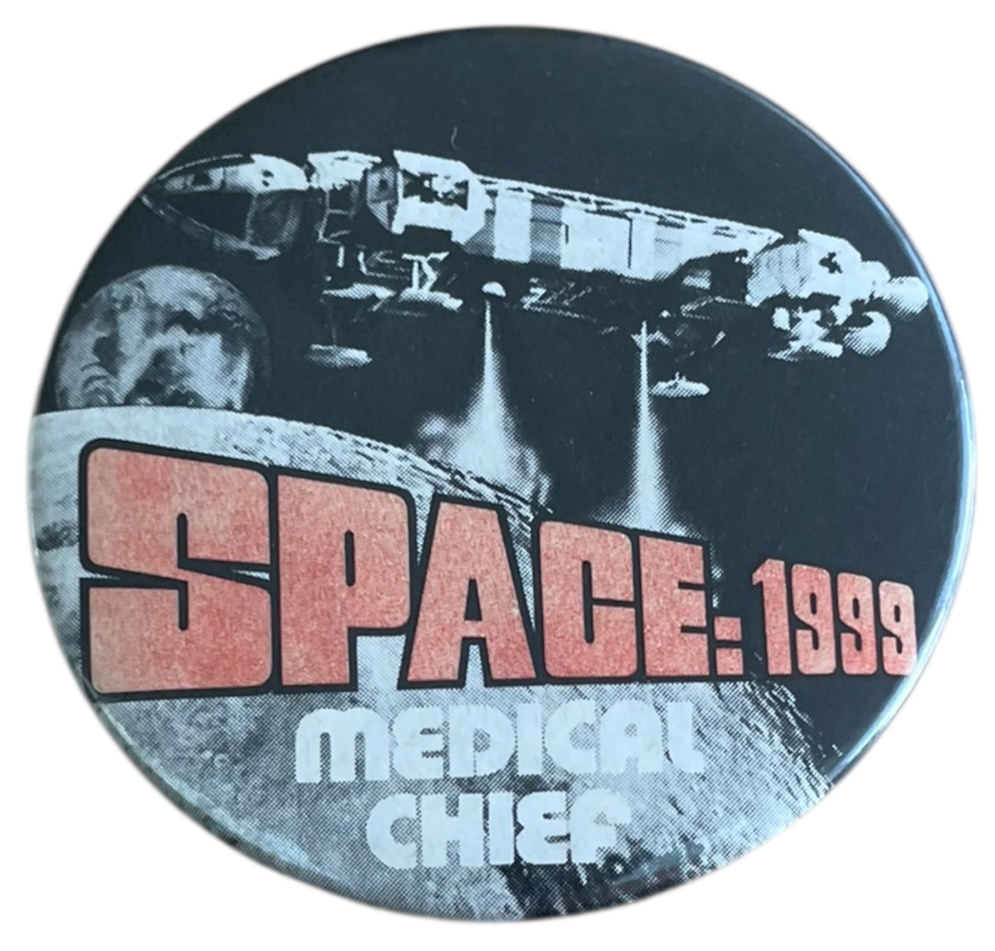 Vintage Badge A Minit 1985 Gerry Andersons Space 1999 - Medical Chief 55mm Metal Pin Badge - Fantastic Condition
