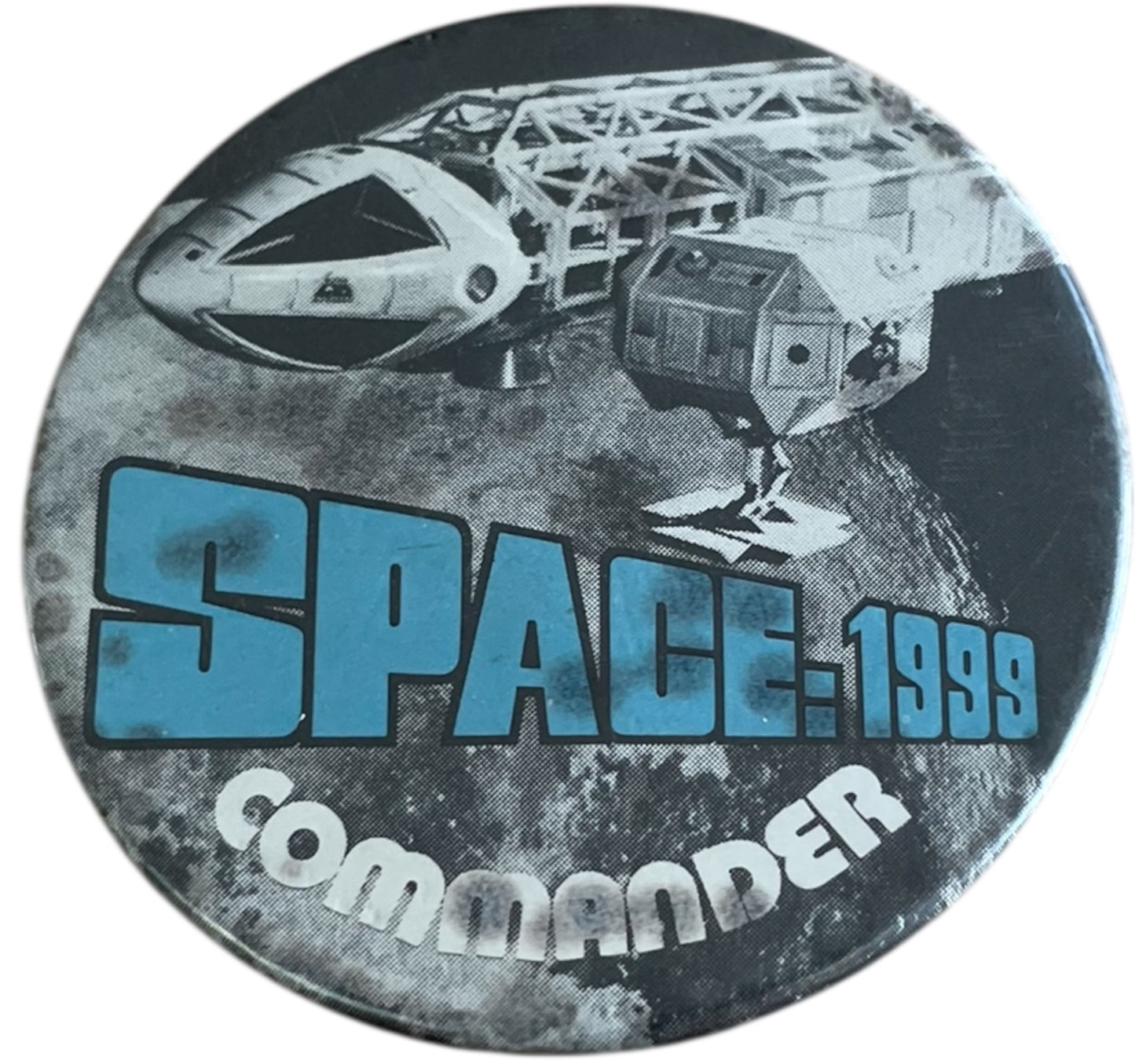 Vintage Badge A Minit 1985 Gerry Andersons Space 1999 - Commander 55mm Metal Pin Badge - Fantastic Condition
