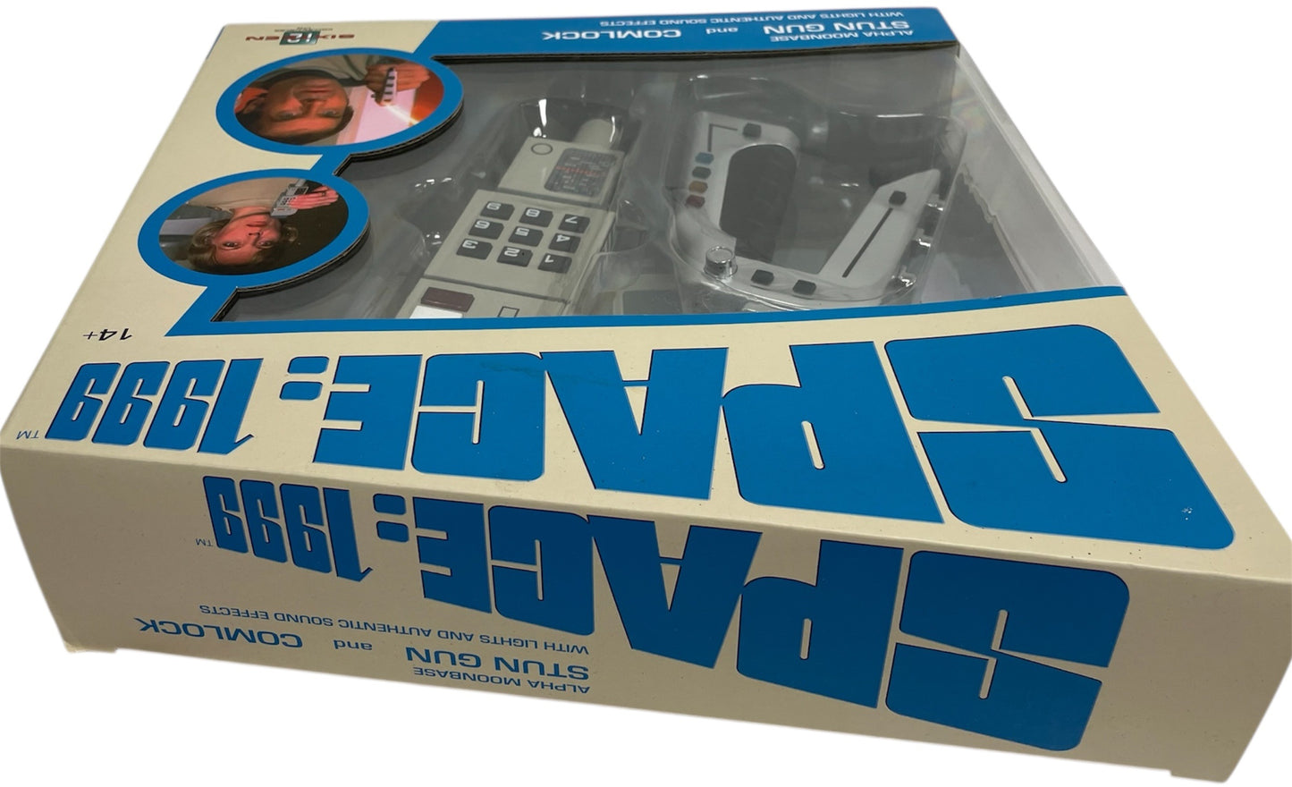Sixteen 12 2020 Gerry Andersons Space 1999 Alpha Moonbase Stun Gun And Comlock With Lights & Sounds - Brand New Shop Stock Room Find