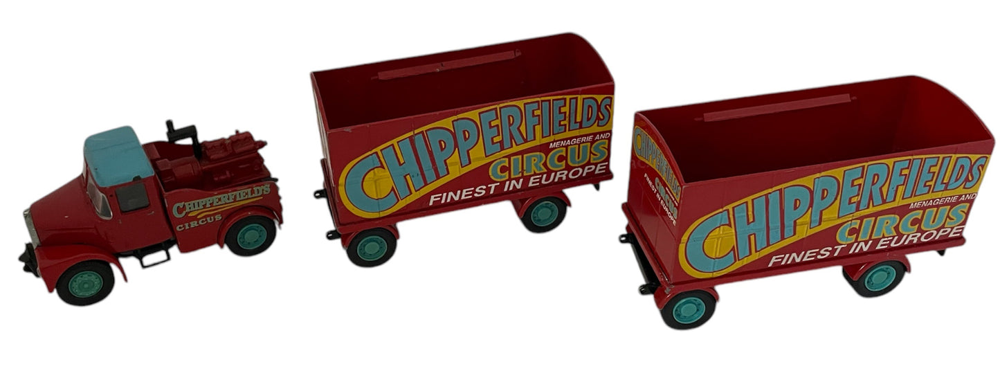 Vintage Corgi Classics 1994 Chipperfields Circus Scammel Highwayman Truck With Two Trailers Replica Model Vehicle Set 1:50 Scale Model Set - In The Original Box