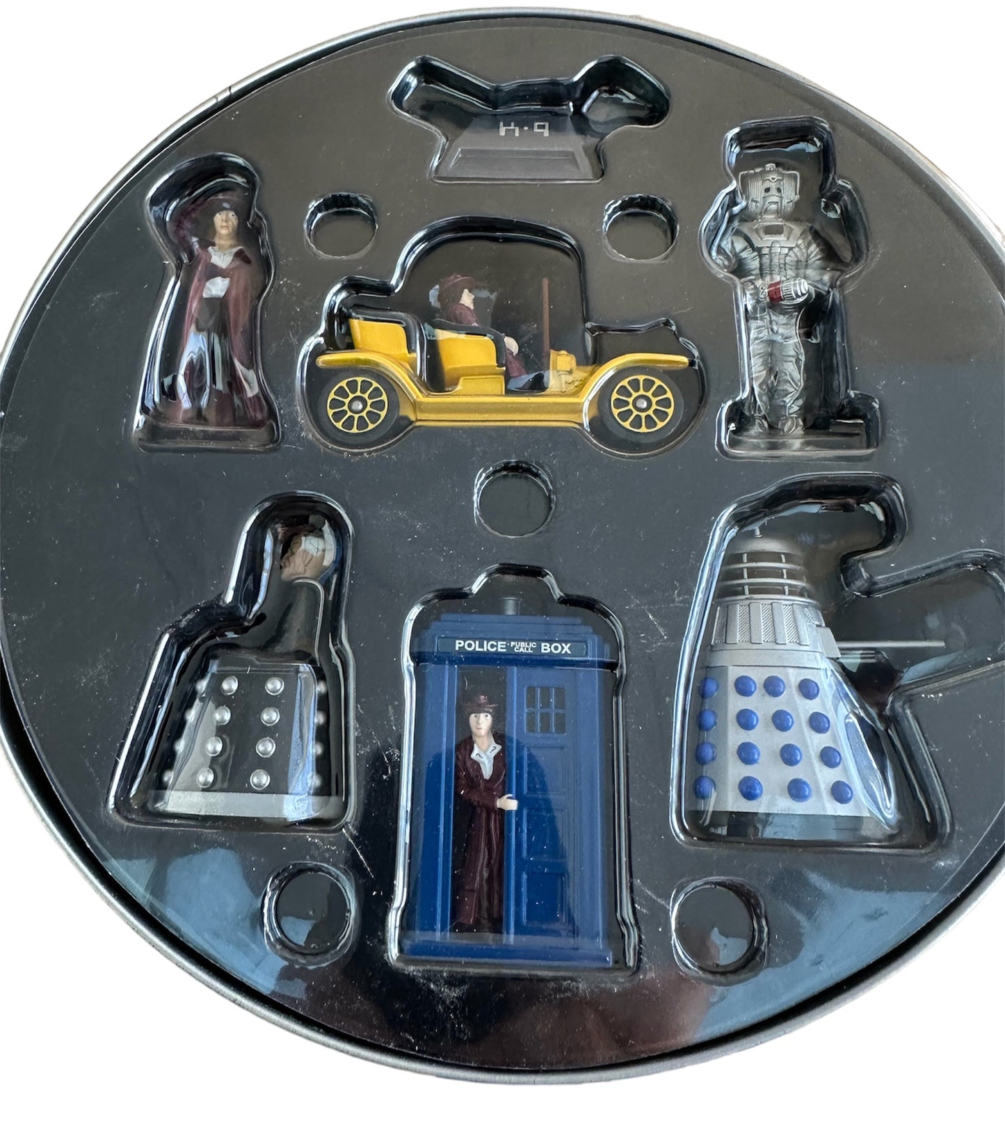 Vintage 2003 Corgi Doctor Dr Who 40th Anniversary 7 Piece Die-Cast Gift Set No. TY96203 - Autographed By Tom Baker - Complete With COA - Mint Condition