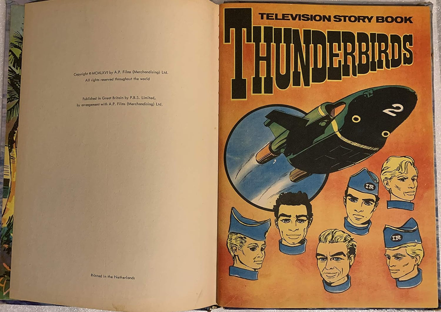 Vintage 1966 Gerry Andersons Thunderbirds Television Story Book - A Century 21 Book