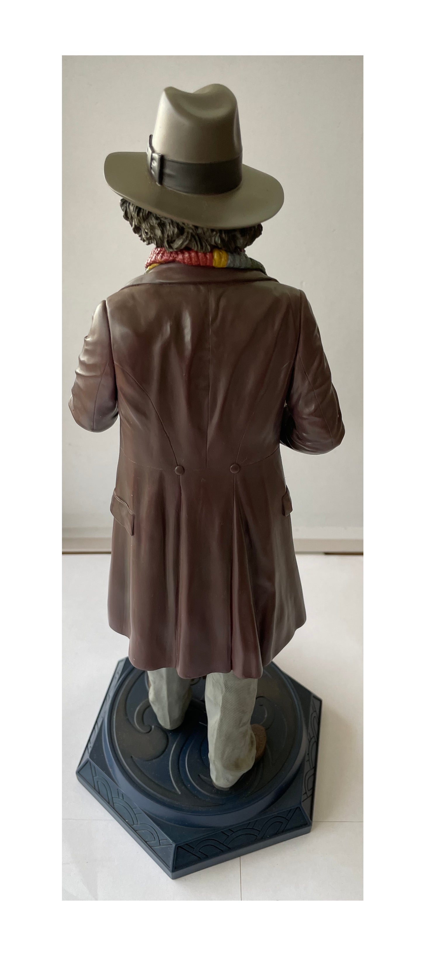 Vintage 2008 Sixteen 12 Dr Who Classic Statue Collection - The Fourth Doctor 12" Limited Edition Ultra Rare Statue