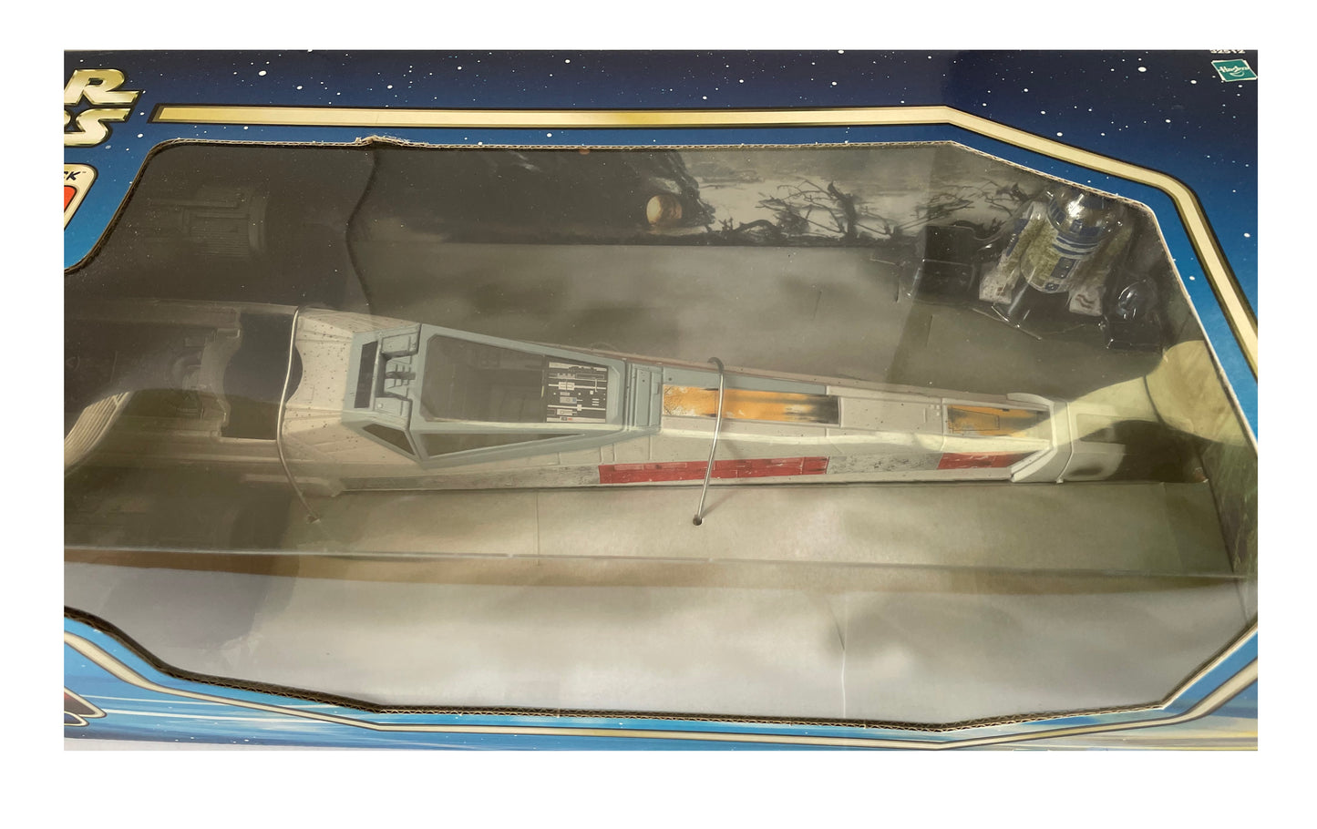 Vintage 2003 Star Wars The Saga Collection - The Empire Strikes Back Luke Skywalkers Red 5 X-Wing Fighter Space Vehicle With R2-D2 Action Figure