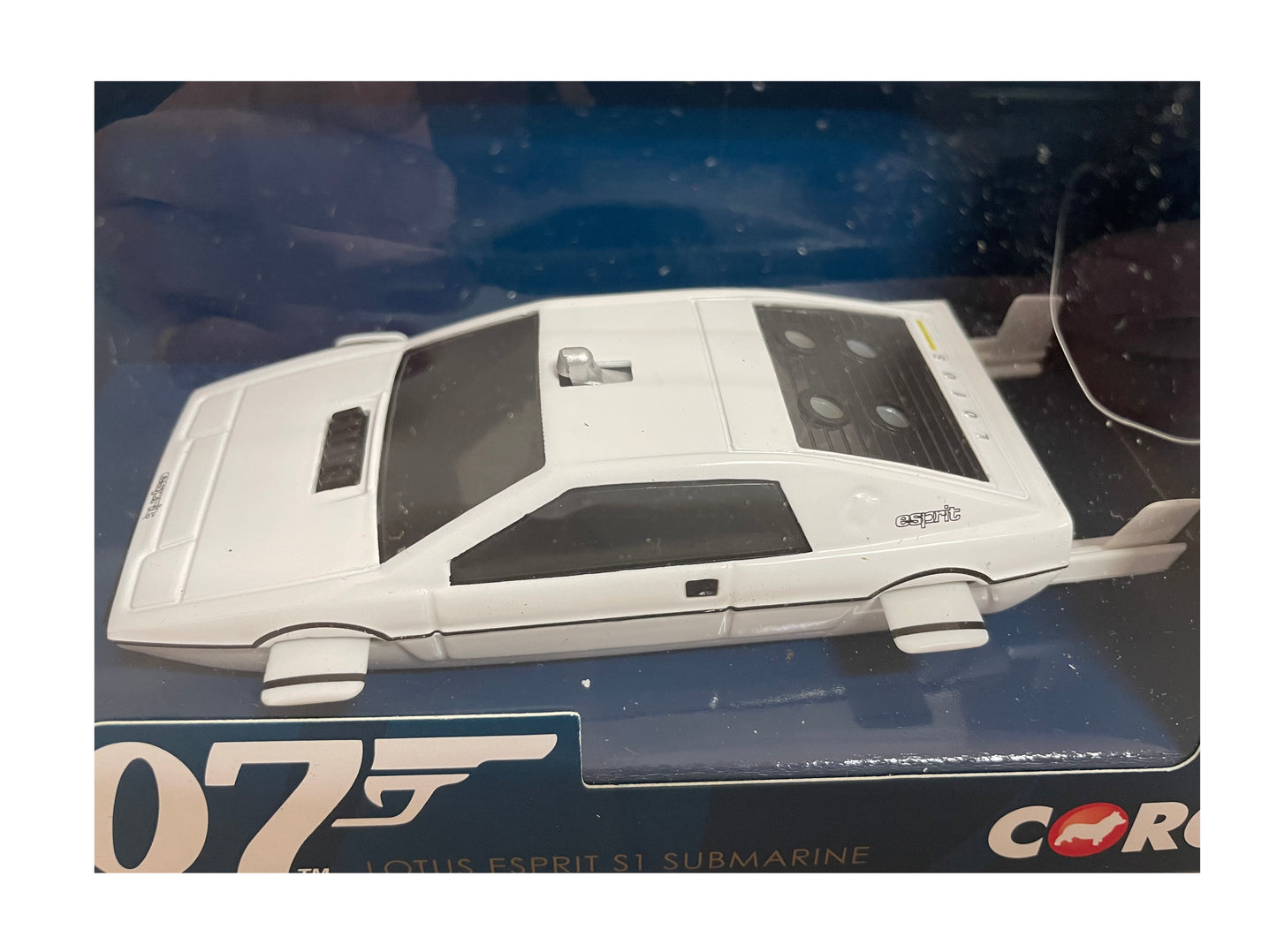 The Spy Who Loved Me Special Agent 007 James Bonds Lotus Esprit S1 Submarine 1:36 Scale Die-Cast 40th Anniversary No. CC04513 - Brand New Shop Stock Room Find
