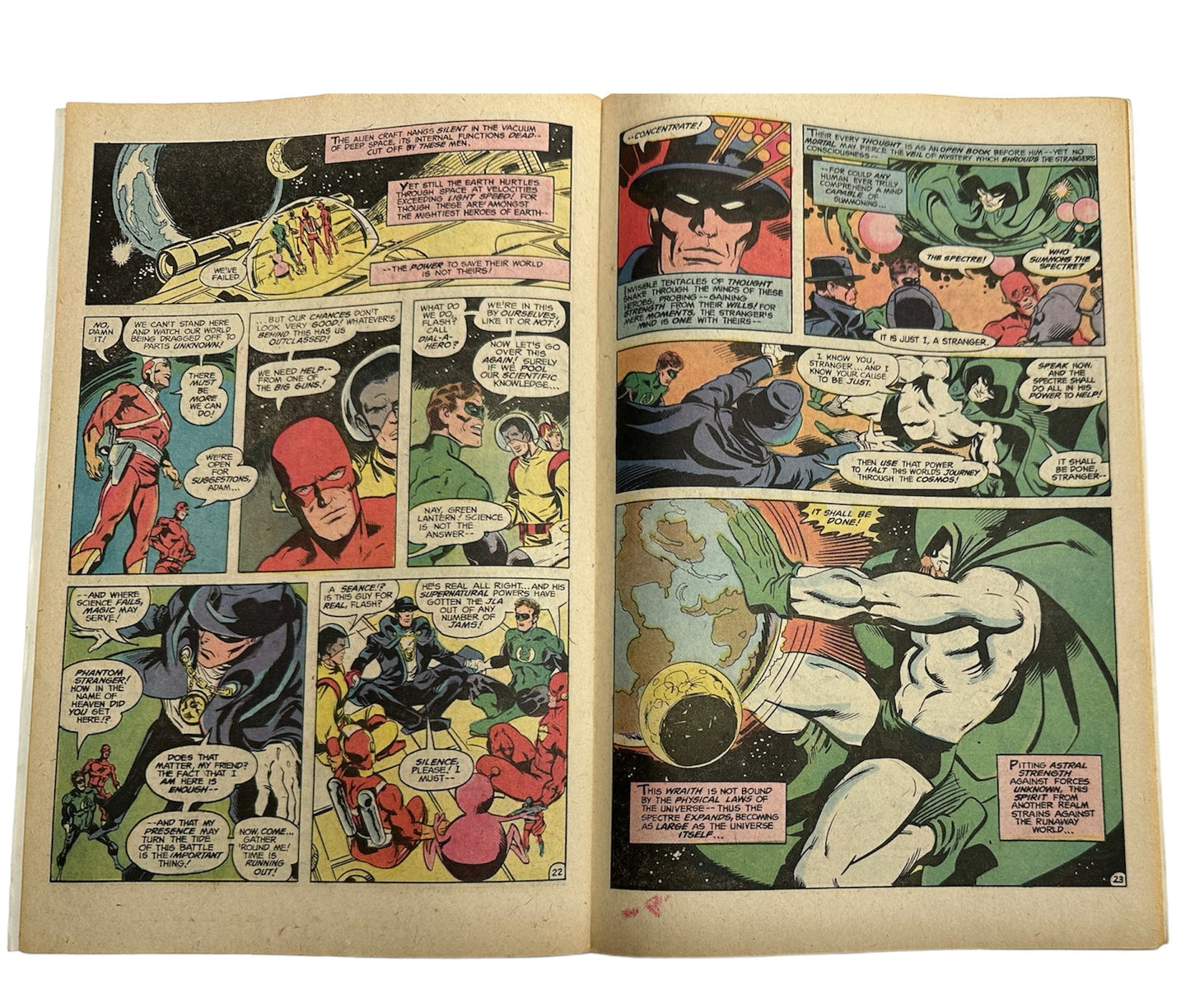 Vintage 1978 DC Showcase Comic Issue Number 100 - Awesome Anniversary Edition - Featuring 60 Sensational Super-Stars - Very Good Condition Vintage Comic