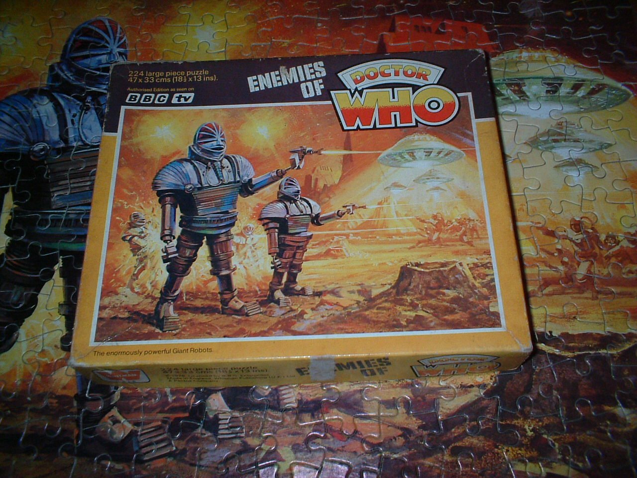 Enemies Of Doctor Who Vintage 1978 Whitman 224 Large Piece Jigsaw Featuring The Giant Robots Puzzle