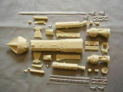 Vintage Warp Models Gerry Andersons Space 1999 Hawk Fighter Mk IX Resin Model Kit