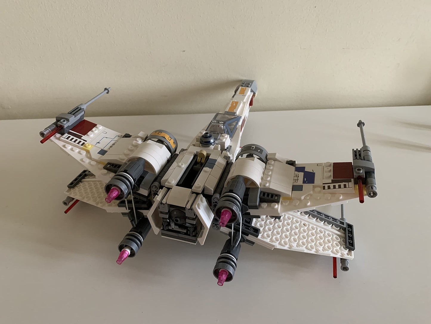 Vintage 2018 Star Wars A New Hope Building Blocks Luke Skywalkers Rebel X-Wing Red 5 - Fully Built Former Display Model