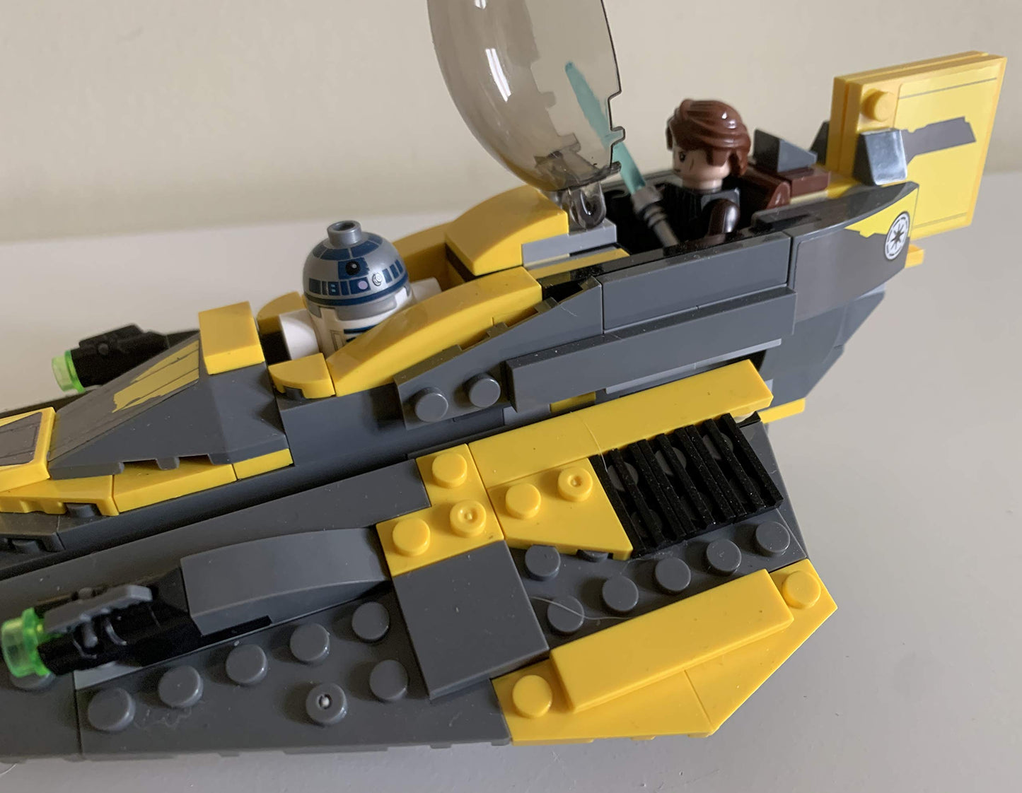 Building blocks Vintage 2018 Star Wars The Revenge Of The Sith Anakins Jedi Starfighter - Set No. 75214 - Fully Build Former Display Model