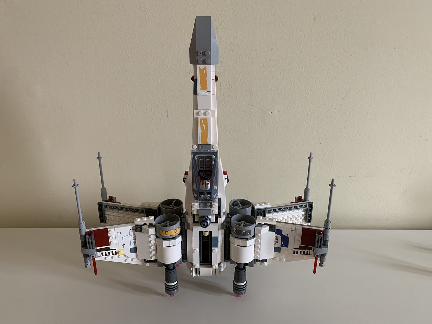 Vintage 2018 Star Wars A New Hope Building Blocks Luke Skywalkers Rebel X-Wing Red 5 - Fully Built Former Display Model