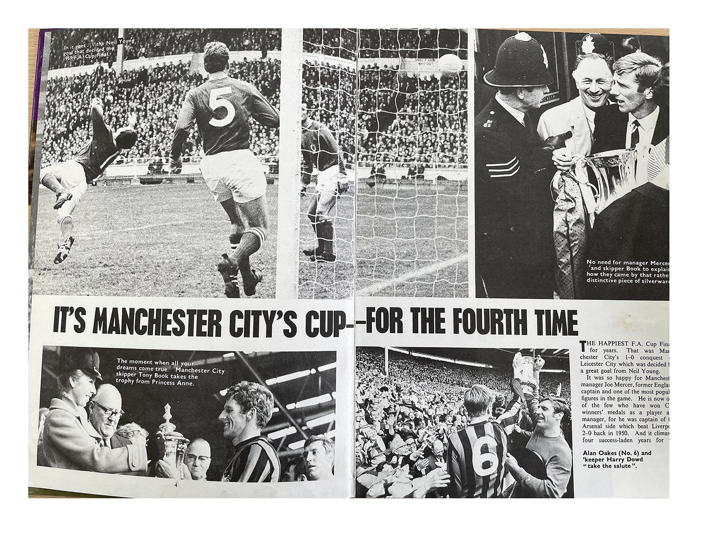 Vintage 1969 Football Star Parade Soccer Annual By Goal