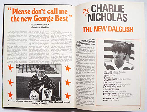 Vintage The Sun Soccer Annual 1982