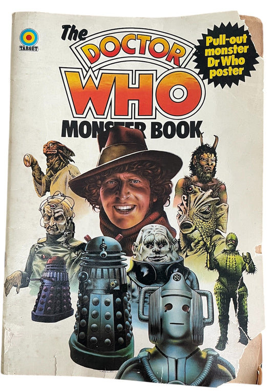 Vintage Target Books 1975 Doctor Dr Who Monster Book Paperback With Pull Out Poster