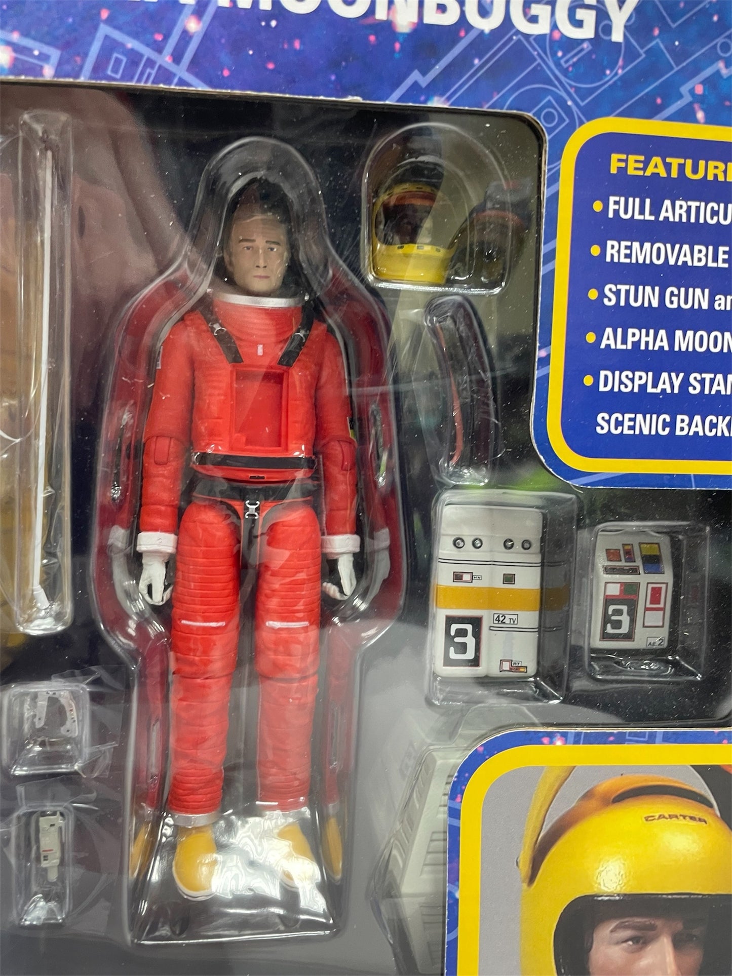 2021 Sixteen 12 Gerry Andersons Space 1999 - Limited Edition Captain Alan Carter With Moonbuggy Deluxe Figure Collection - Brand New Ex Shop Stock