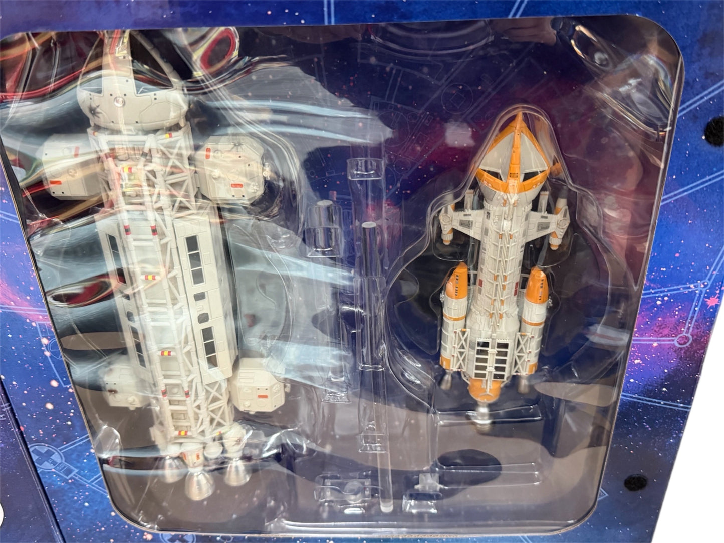 2021 Sixteen 12 Gerry Andersons Space 1999 - This Episode Wargames - Eagle Transporter Deluxe Set Limited Edition Highly Detailed Episode Collection Collectors Model - Brand New Factory Sealed
