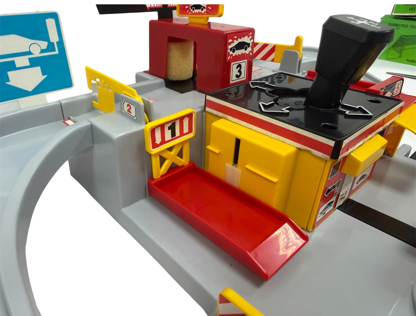 Vintage 1985 Matchbox Gearshift Garage - Electro Service Centre Vehicle Action Playset - Former Shop Counter Display Item