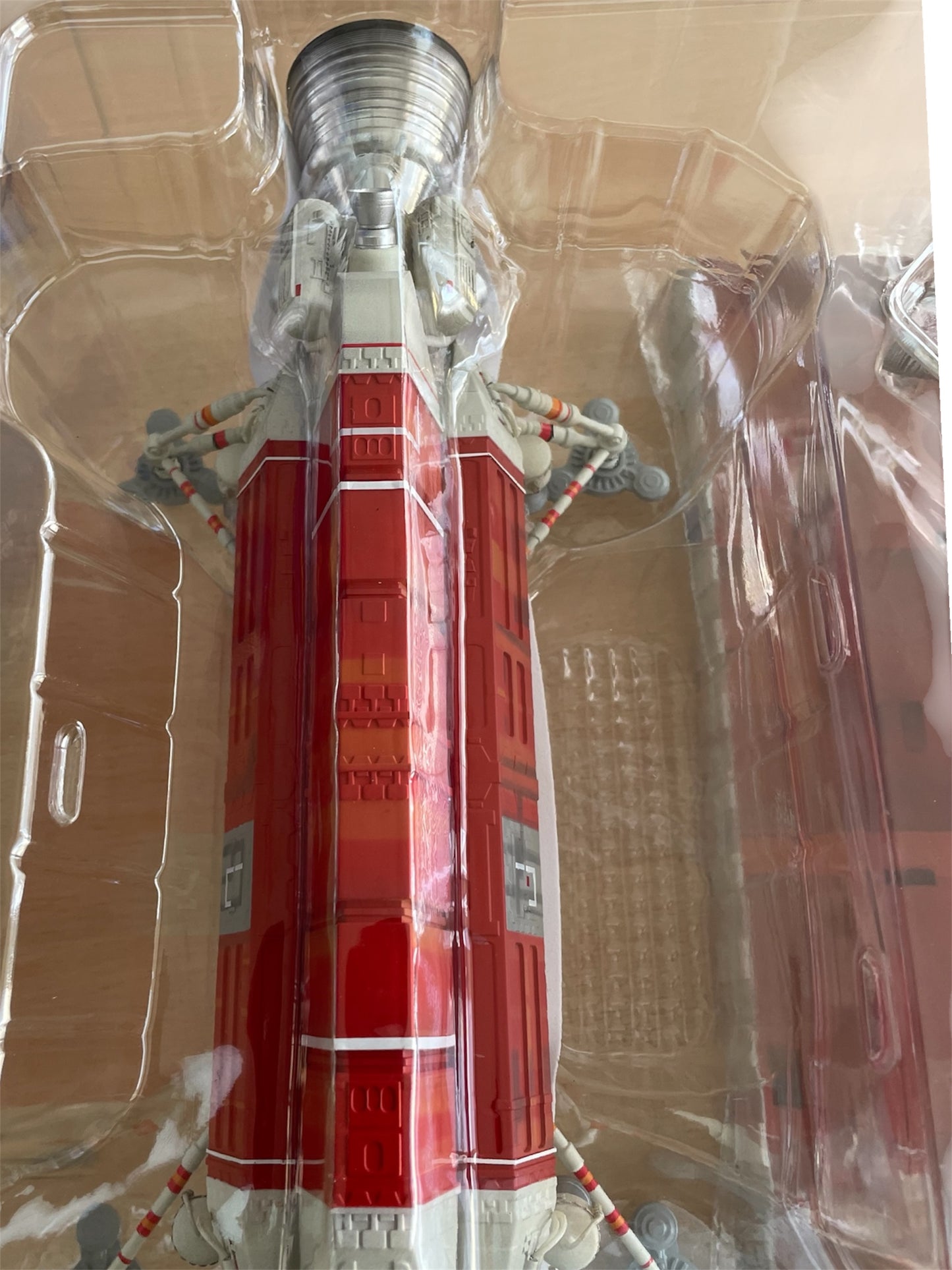2022 Sixteen 12 Gerry Andersons Space 1999 - This Episode Brian The Brain - The Swift Spaceship Deluxe Limited Edition Highly Detailed Episode Collection Collectors Model - Brand New Factory Sealed