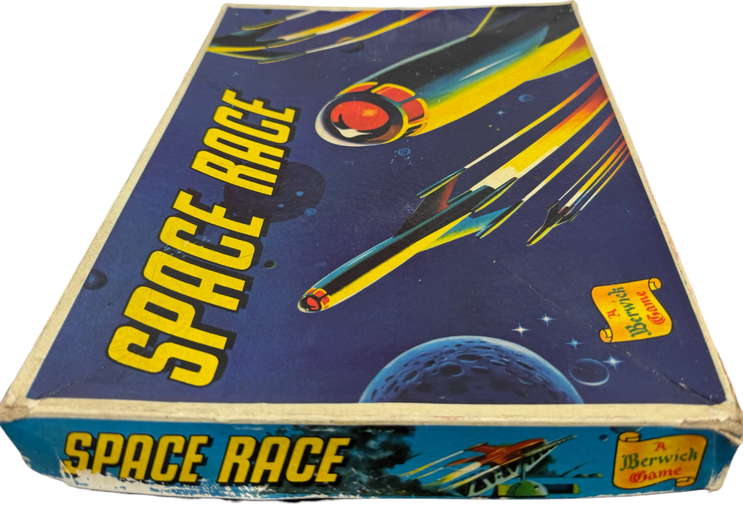 Vintage 1950's A Berwick Game - Space Race Board Game - Complete In The Original Box.