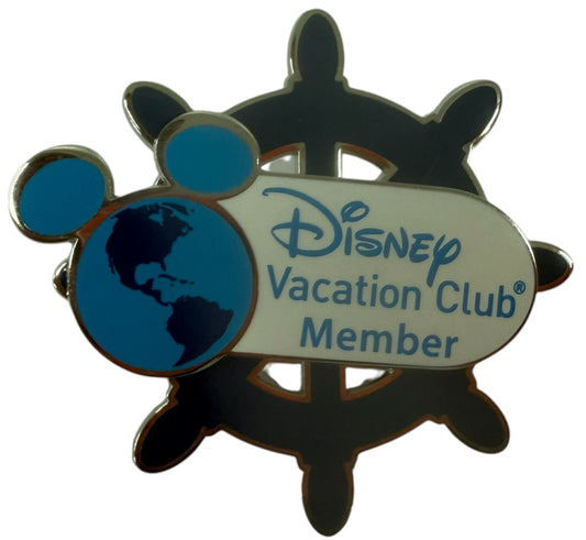 Vintage 2010 Walt Disney Cruise Line Vacation Club Member Lanyard Pin Clip With Spinner Wheel - Brand New Unused