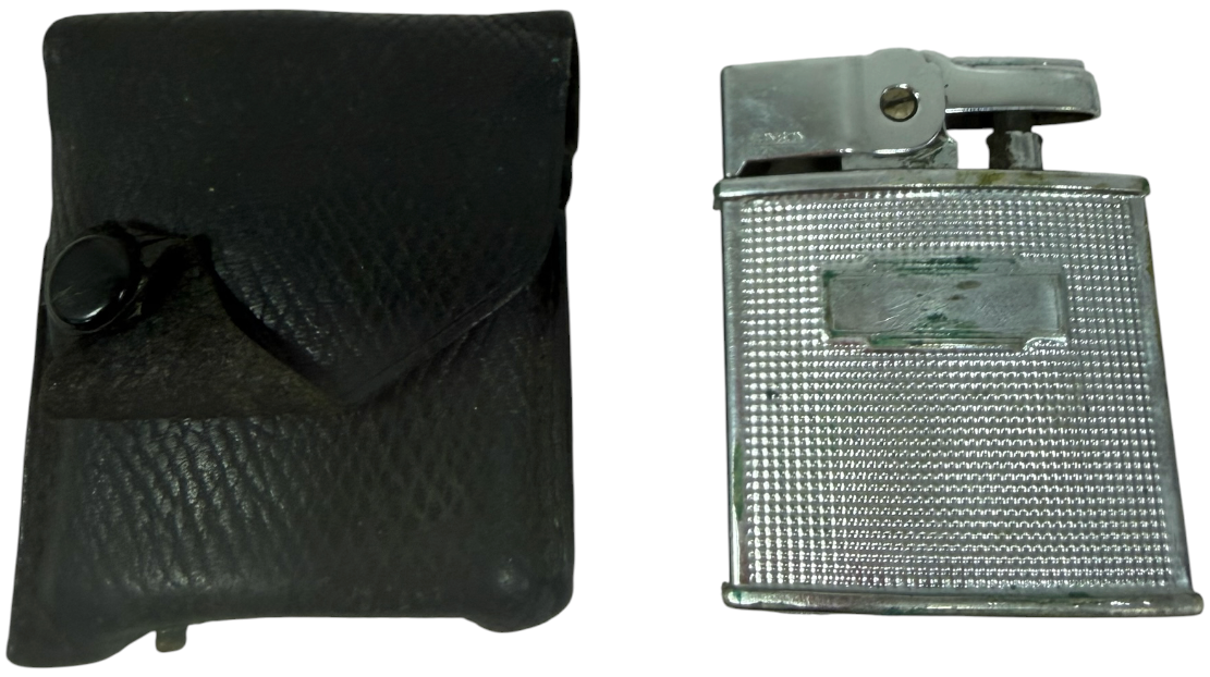 Vintage 1940's/50s Ronson Standard Automatic Petrol Lighter & Leather Pouch - Made In England - Good Condition