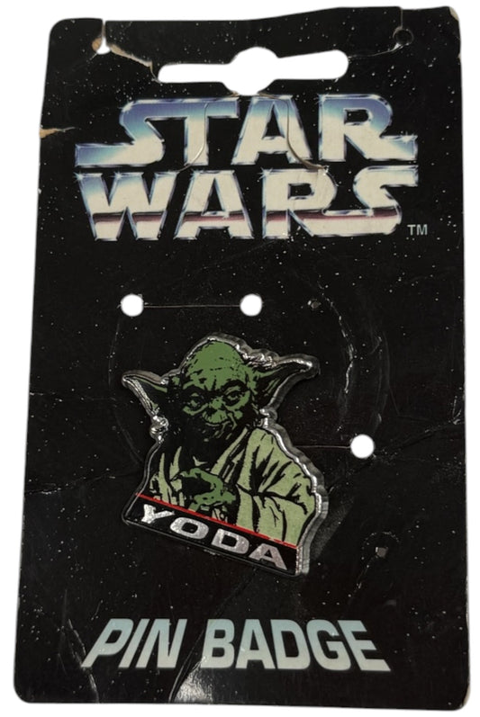 Vintage Star Wars Yoda Pin Badge Official Collectible Retro Lapel Pin - New On Card - Ex Shop Stock