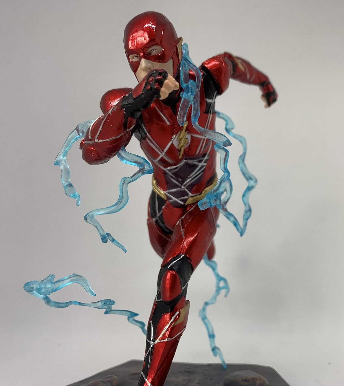 DC Comics Art Studios The Flash 1:10 Scale Action Figurine With Lightening Strikes Complete On The Stand - Former Shop Counter Display Figurine