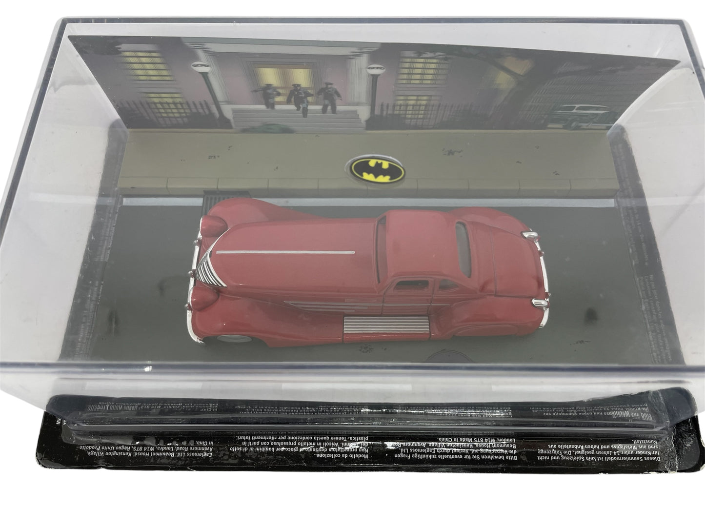Batman Automobilia - The Definitive Collection Of Batman Vehicles - No. 12 The Detective Comics No. 27 Die-cast Batmobile In Display Case - Shop Stock Room Find