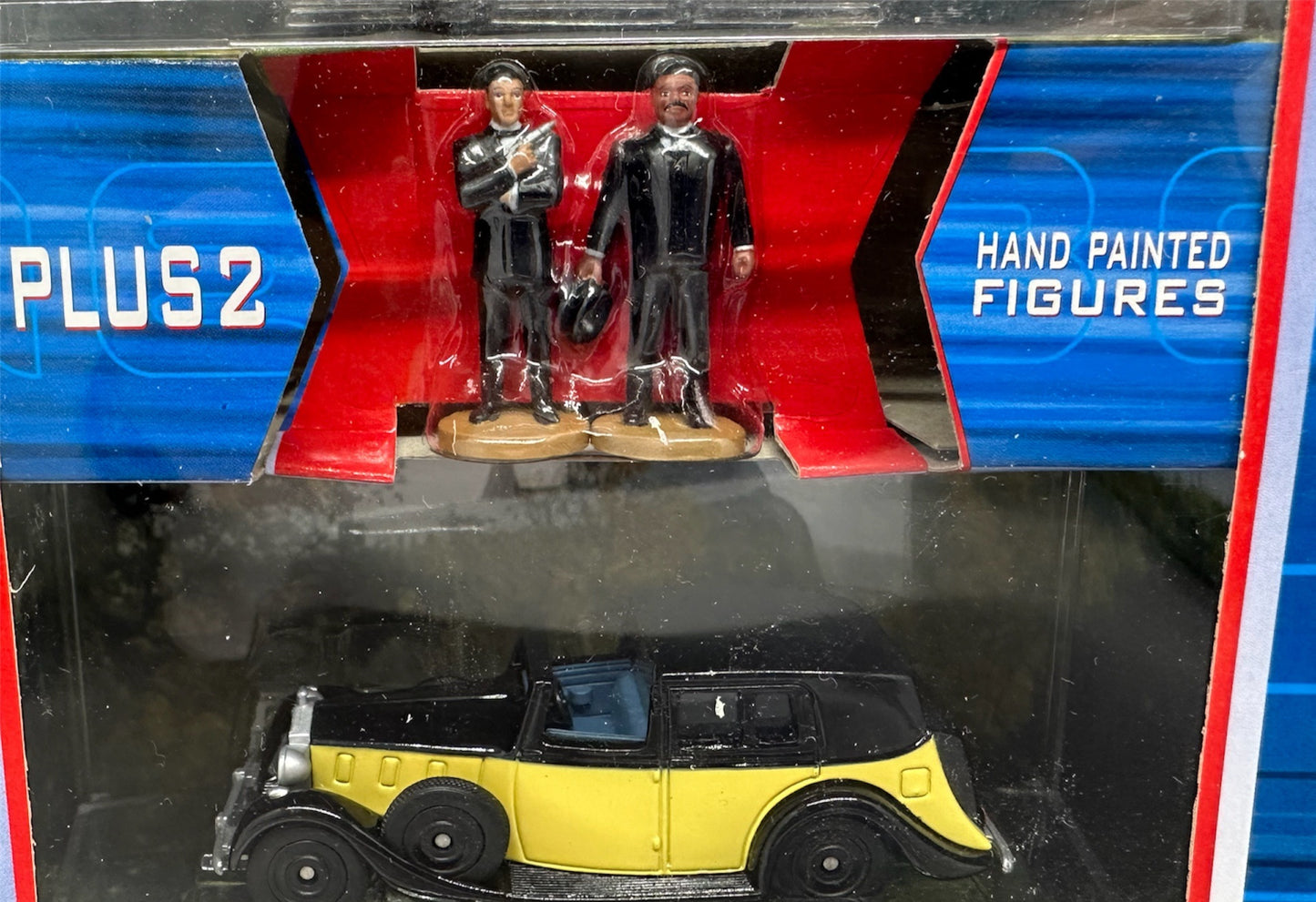 Vintage 2003 Corgi James Bond Goldfinger Set Of 2 1/50 Scale Die-cast Model Vehicles - The Aston Martin DB5 & The Rolls Royce SeDance De Ville - Plus 2 Hand Painted Figures - Set No. TY95902 - Shop Stock Room Find