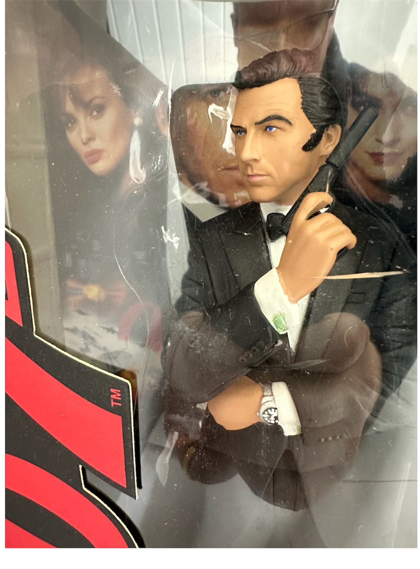 Vintage Dragon 1996 James Bond 007 Goldeneye - 1/9 Scale Hero Series - (Pierce Brosnan) James Bond 8 inch Figurine Collectors Edition - Factory Sealed Shop Stock Room Find