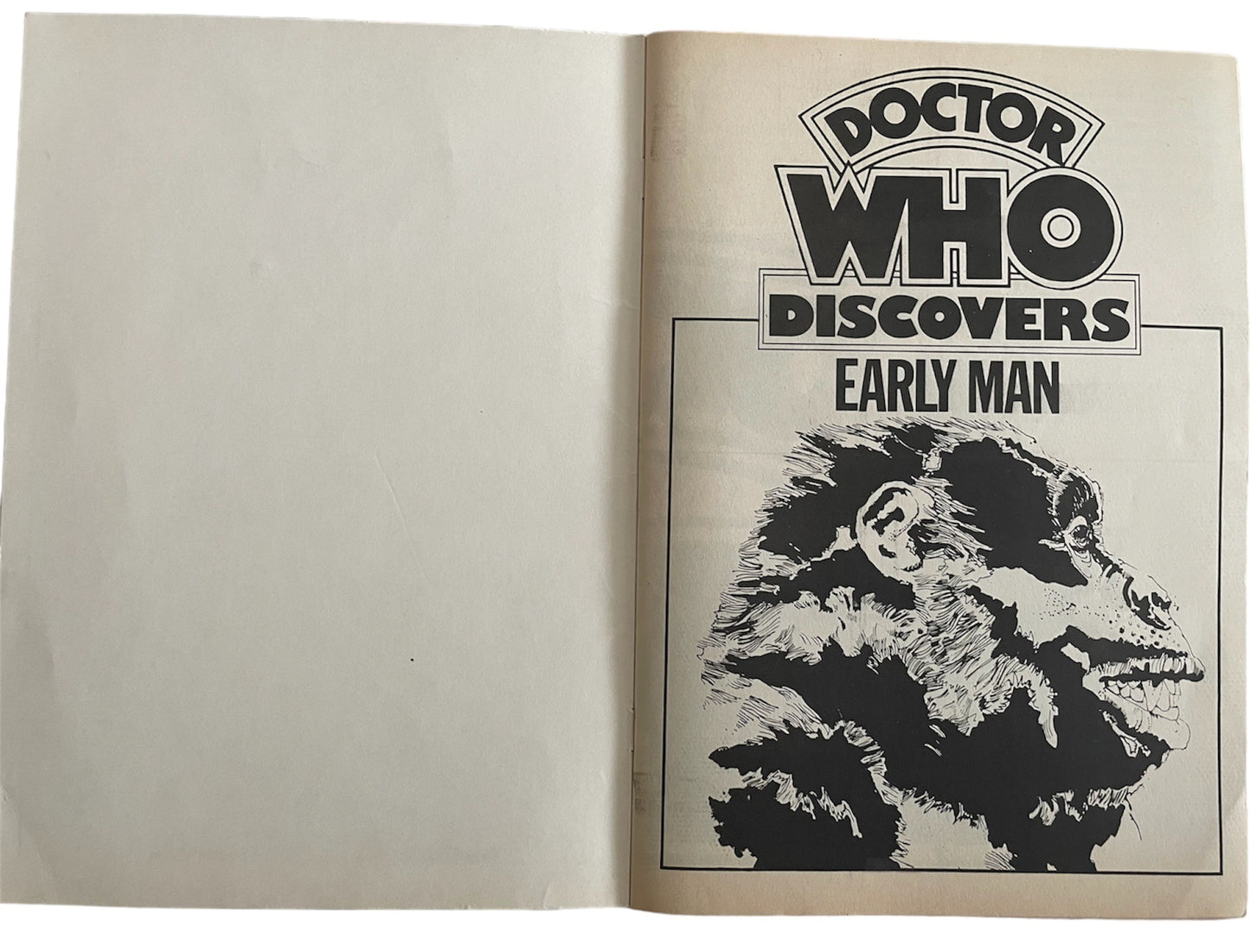 Vintage Target Books 1977 Doctor Dr Who Discovers Early Man Paperback Book With Free Colour Poster - Fantastic Condition Former Shop Stock
