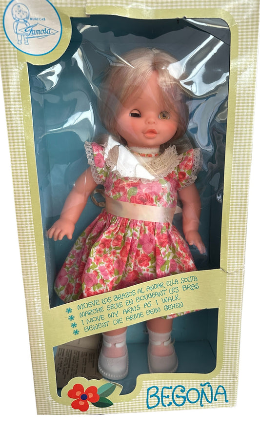 Vintage Nunecas Famosa 1976 Begona 18" Classic Walking Doll In Flower Dress With moving arms - In The Original Box - Shop Stock Room Find
