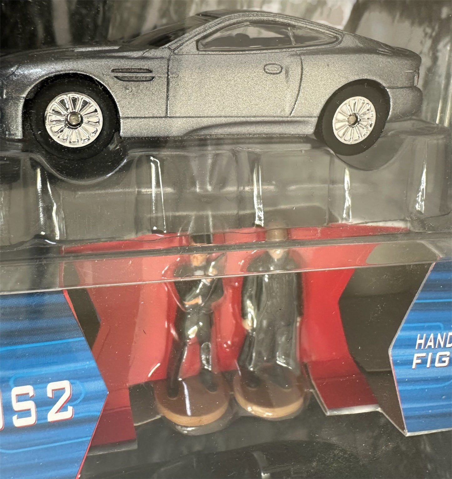 Vintage 2002 Corgi James Bond Die Another Day Set Of 2 1/50 Scale Die-cast Model Vehicles - The Aston V12 Vanquish & The Jag XKR Plus 2 Hand Painted Figures - Set No. TY95901 - Shop Stock Room Find