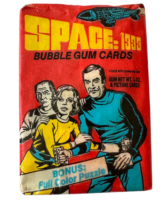 Vintage 1976 Space 1999 Ultra Rare 1976 Bubble Gum Trading Cards Pack - Containing 5 x Trading Cards & A Stick Of Bubble Gum - Shop Stock Room Find