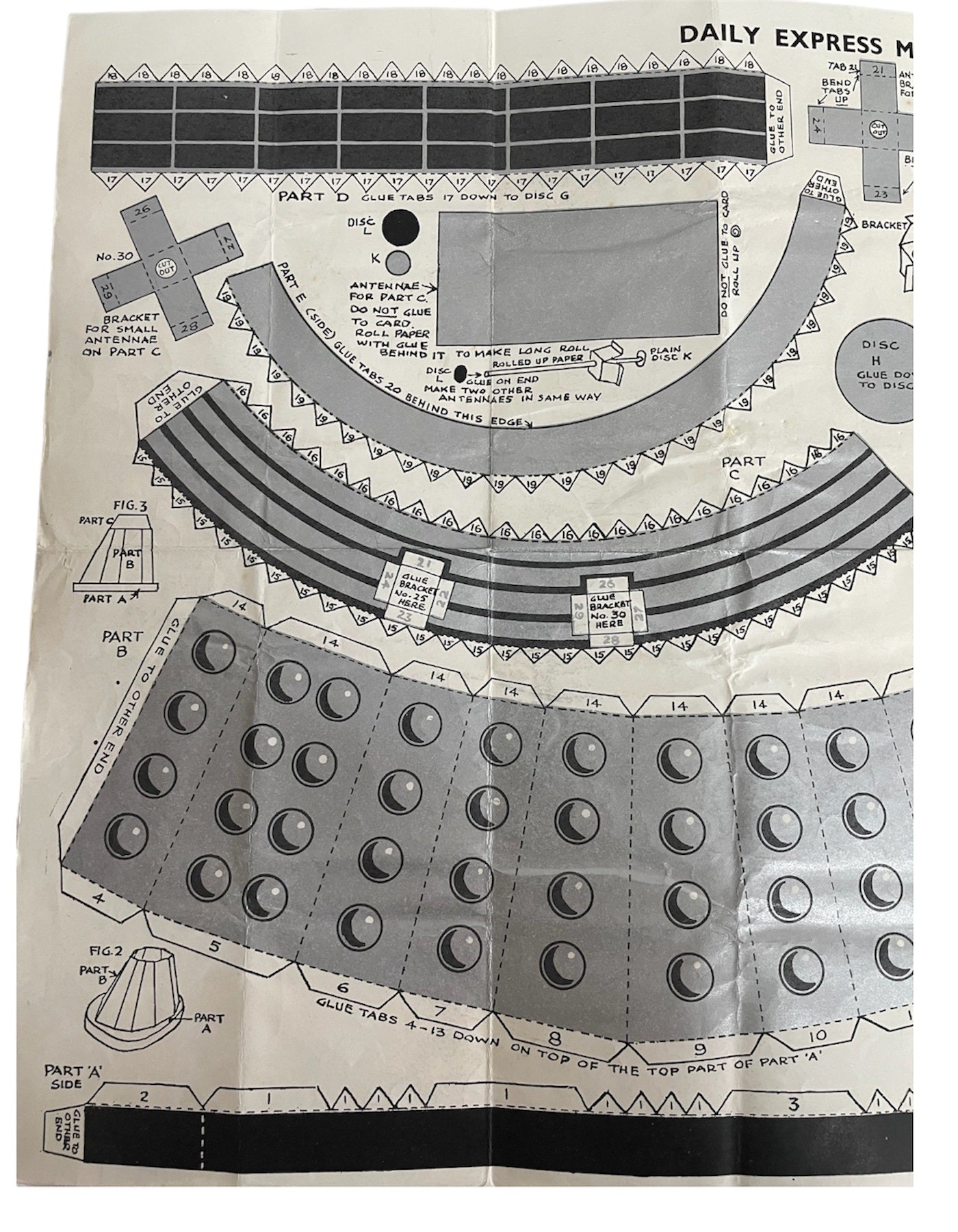 Vintage 1964 Ultra Rare Doctor Dr Who Daily Express Cut Out Model Of A Dalek Competition Prize - Fantastic Condition