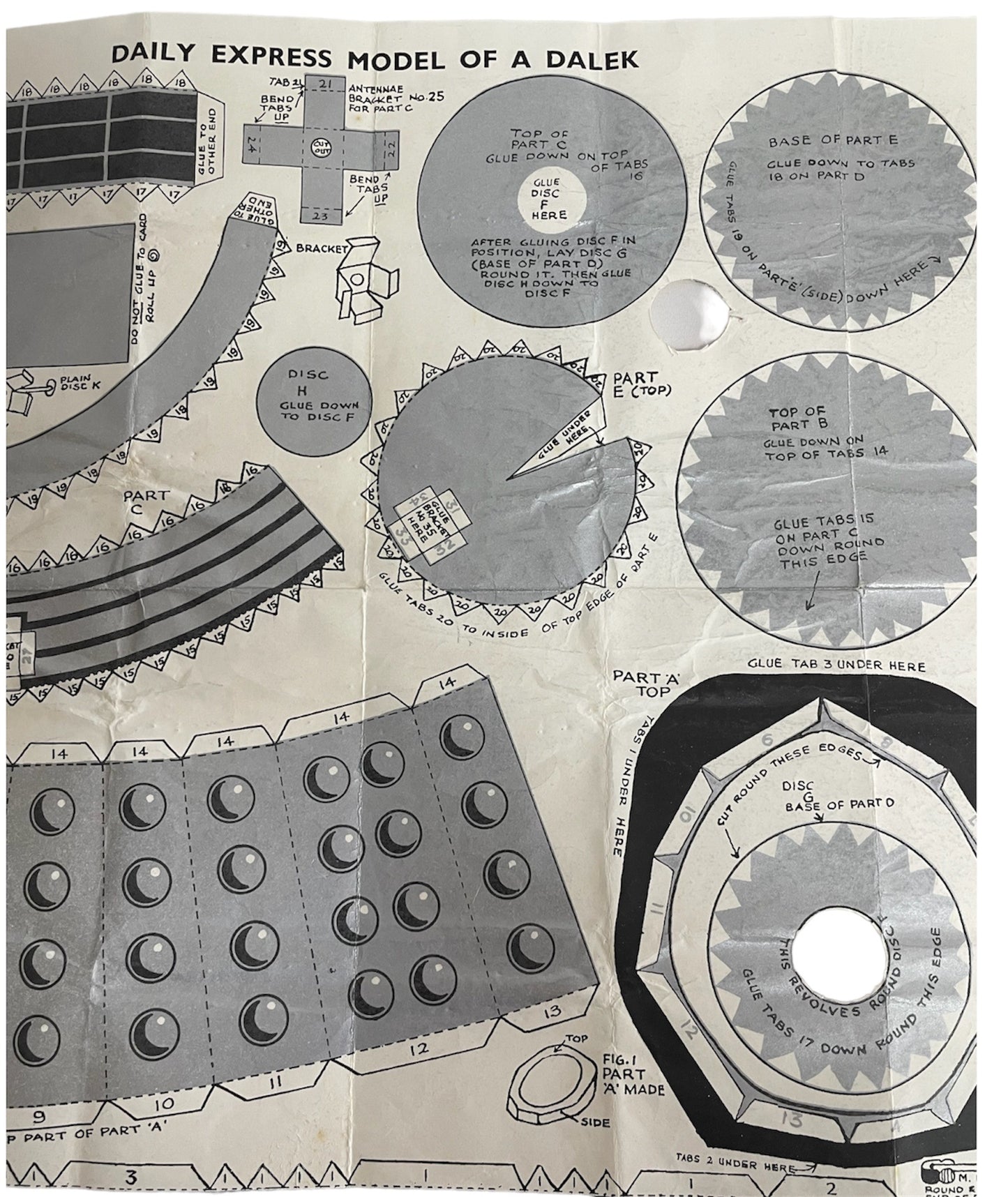 Vintage 1964 Ultra Rare Doctor Dr Who Daily Express Cut Out Model Of A Dalek Competition Prize - Fantastic Condition