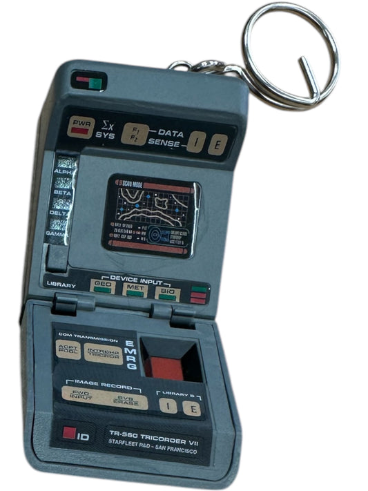 Vintage IPI 1995 Star Trek The Next Generation Electronic Tricorder Key Chain - Former Shop Counter Display Item