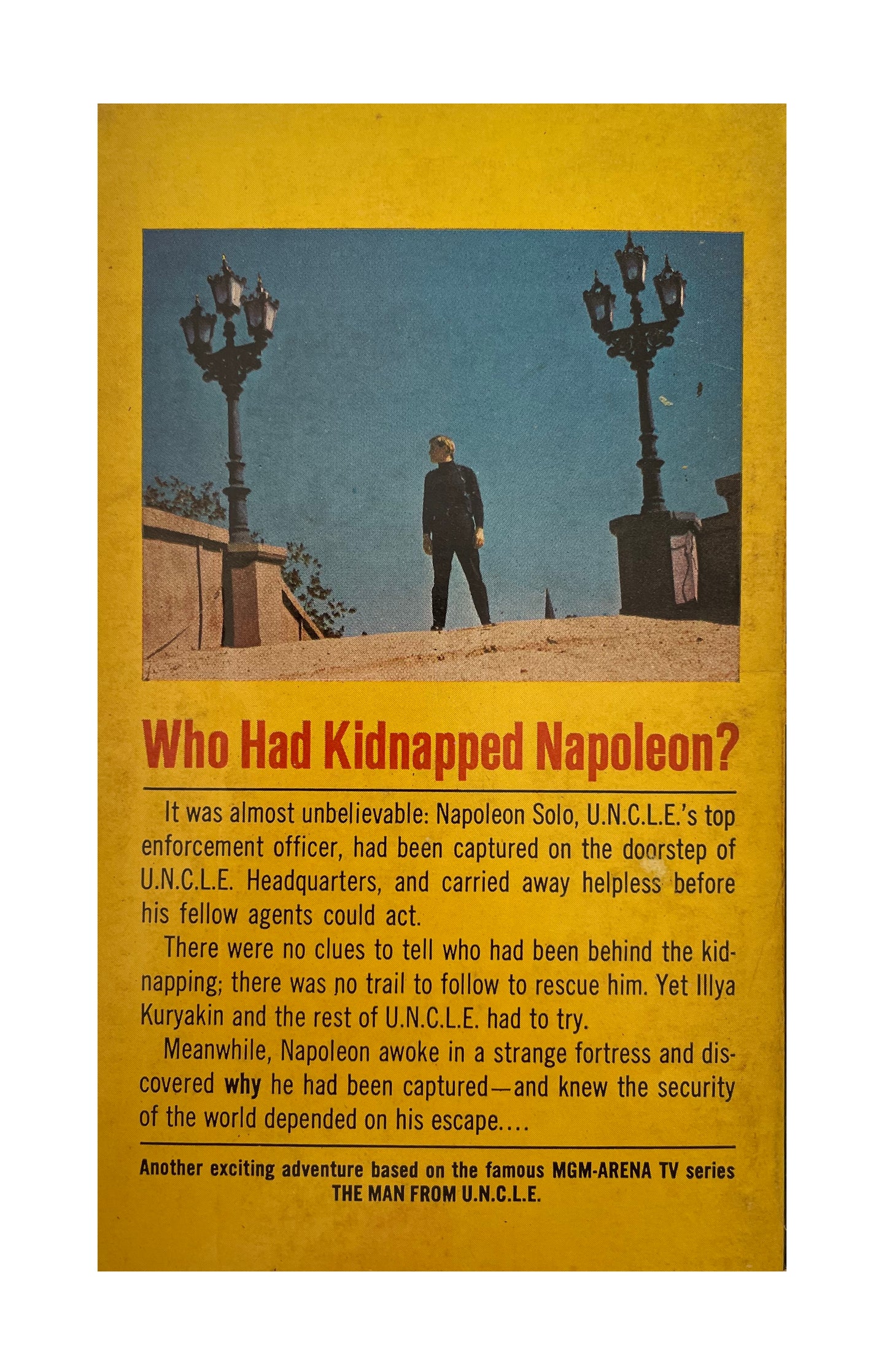 Vintage The Man From U.N.C.L.E The Splintered Sunglasses Affair Paperback Novel 1968 By Peter Leslie