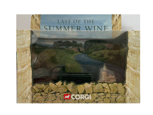 Vintage 2002 Corgi Last Of The Summer Wine Land Rover With Compo Figure Diecast Replica Model Vehicle - Brand New Shop Stock Room Find