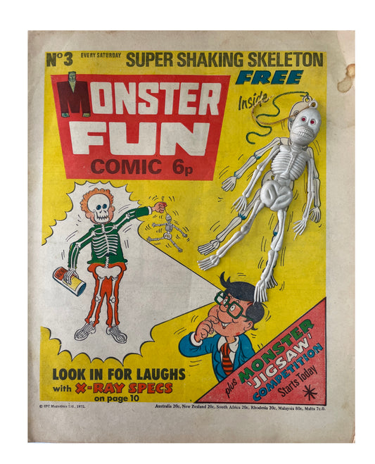 Vintage 1975 Monster Fun Comic Issue No. 3 With Super Shaking Skeleton Free Gift And Badtime Bedtime Book Pull Out - 28th June 1975 - Very Good Condition