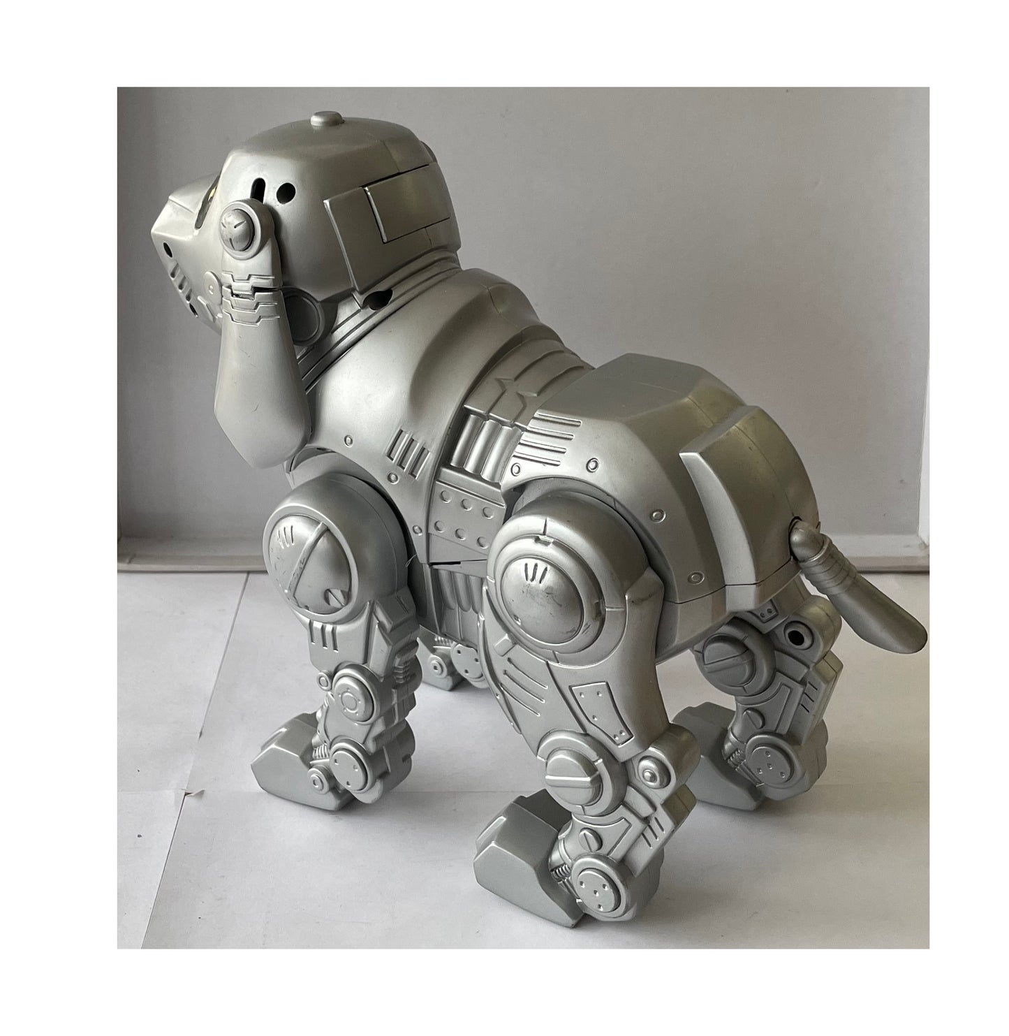Vintage Tekno 1990's Manley - The Robot Silver Puppy Dog - Fully Working