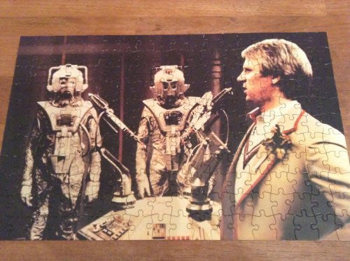 Doctor Who Vintage 1982 Waddingtons 200 Piece Fully Interlocking Jigsaw Puzzle Featuring Peter Davison And The Cybermen