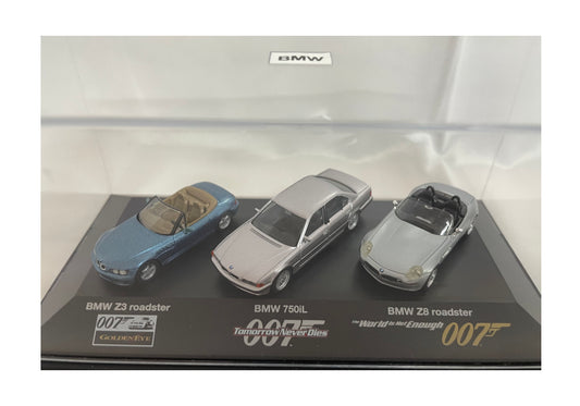 Vintage 2000 Edition James 007 Bond Drives BM Dealership Set Of 3 Mini Die-Cast Vehicles In Display Case - Z3 Roadster / 750iL / Z8 Roadster