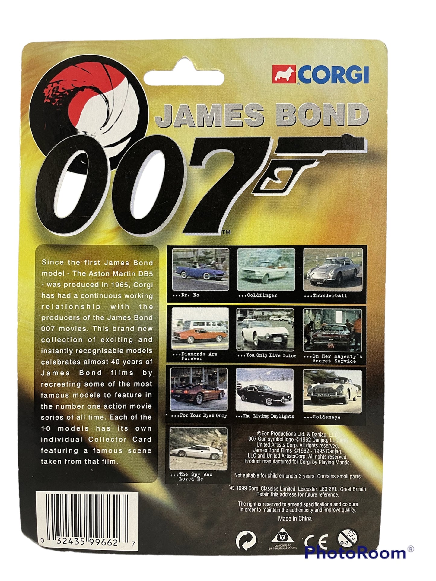 Vintage 1999 Corgi James Bond 007 - For Your Eyes Only - Lotus Esprit Turbo 1:65 Scale Die-Cast Vehicle Replica Number 99662 - Includes Free Collectors Card - Brand New Factory Sealed Shop Stock Room Find