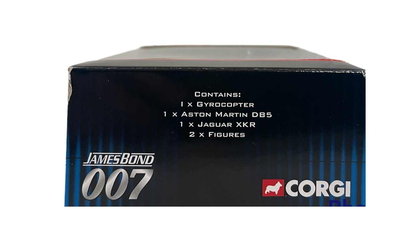 Vintage 2004 Corgi James 007 Bond Special Edition Die-Cast Collectors Set - Gyrocopter - DB5 - XKR - 2 x Figure