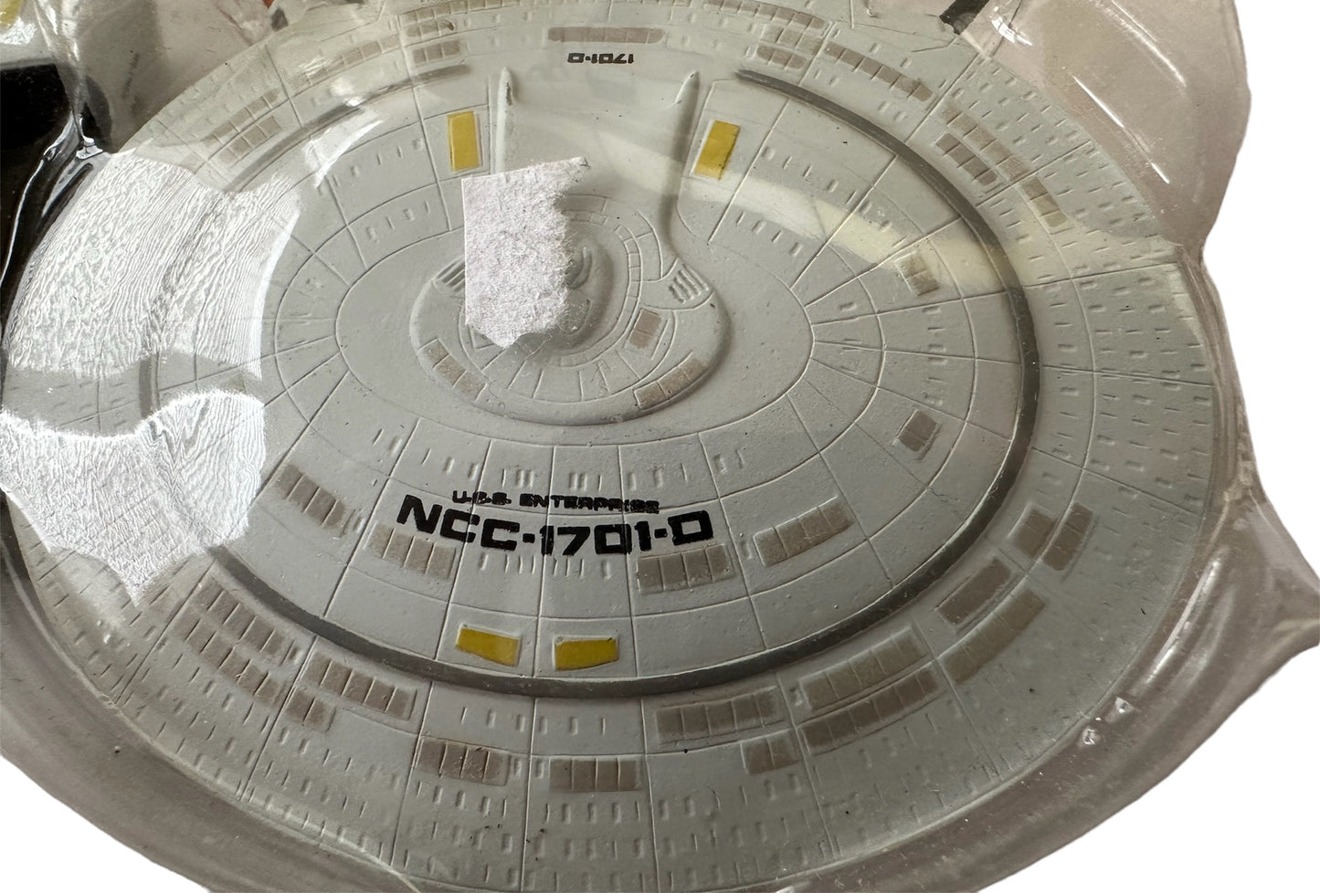 Vintage Star Trek F-Toys 2008 1/5000 Scale Starships Series 1- The USS Enterprise NCC-1701D - New In Sealed Plastic Insert