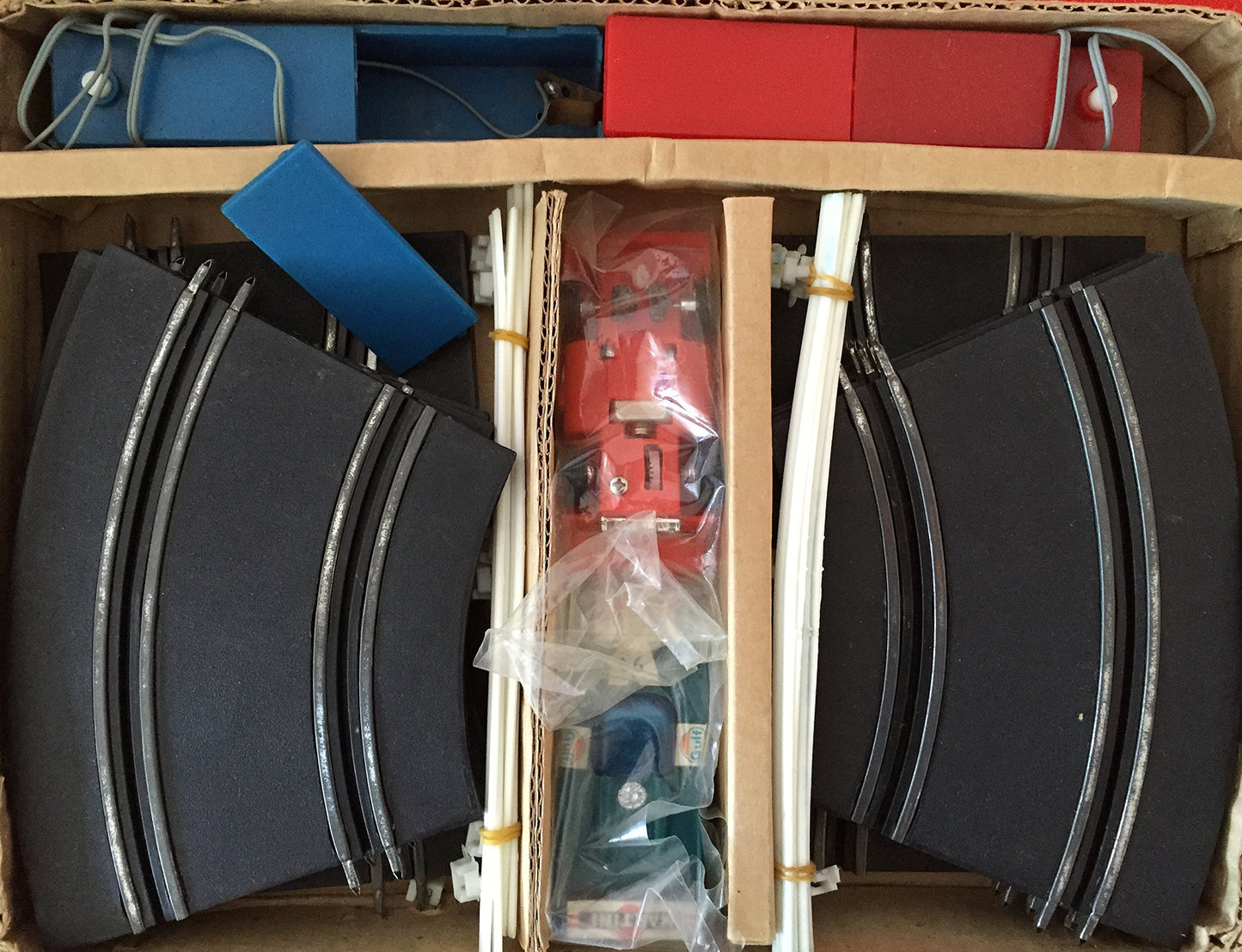 Vintage 1970's Eagleton Toys Formula 500 Battery Operated Sppedtrax Racing Set. Complete In Original Box.