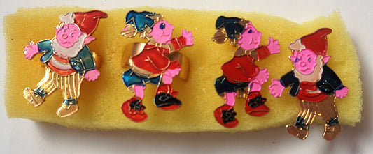 Vintage 1975 Edco Series Noddy Broches & Rings Set - Including Noddy And Big Ears New Shop Stock Room Find Mint Condition