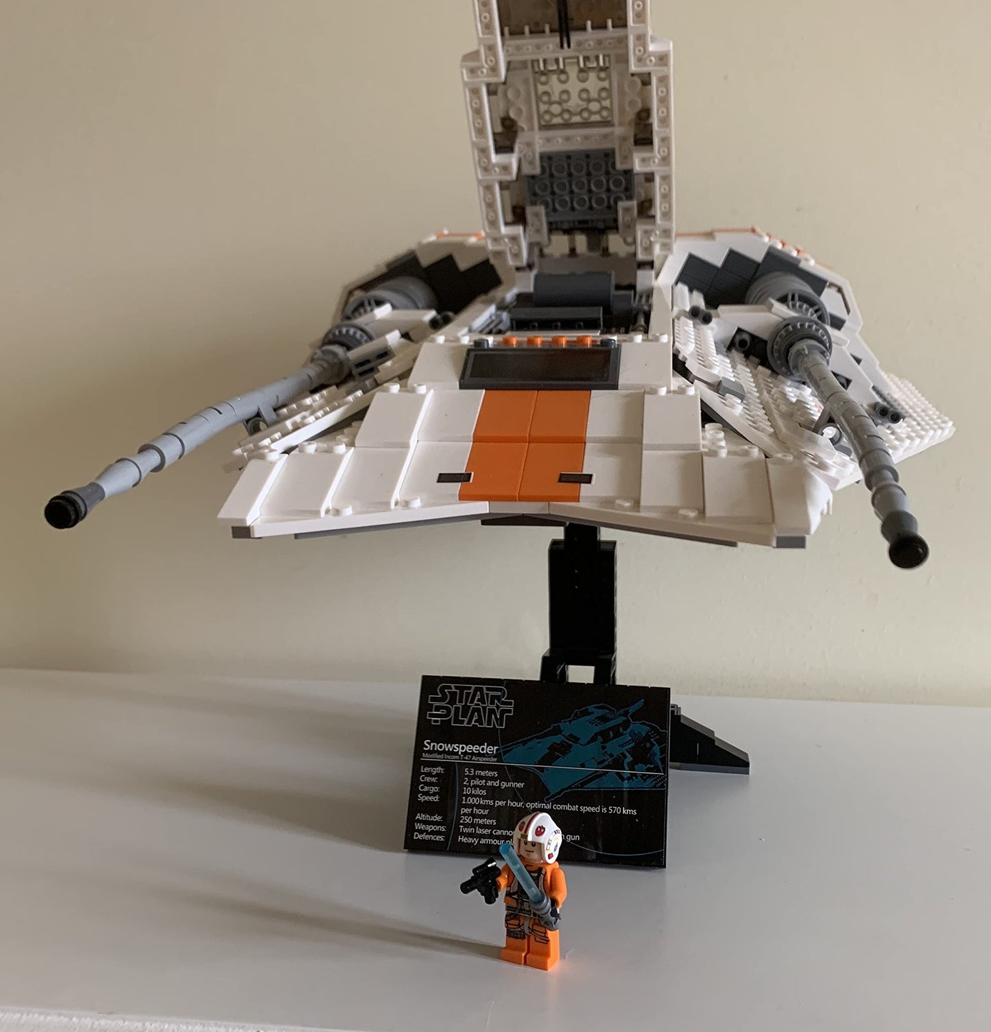 Vintage 2014 Star Wars The Empire Strikes Back Building Blocks Luke Skywalkers Hoth Snowspeeder - Set No. 10129 - Fully Built Former Display Model